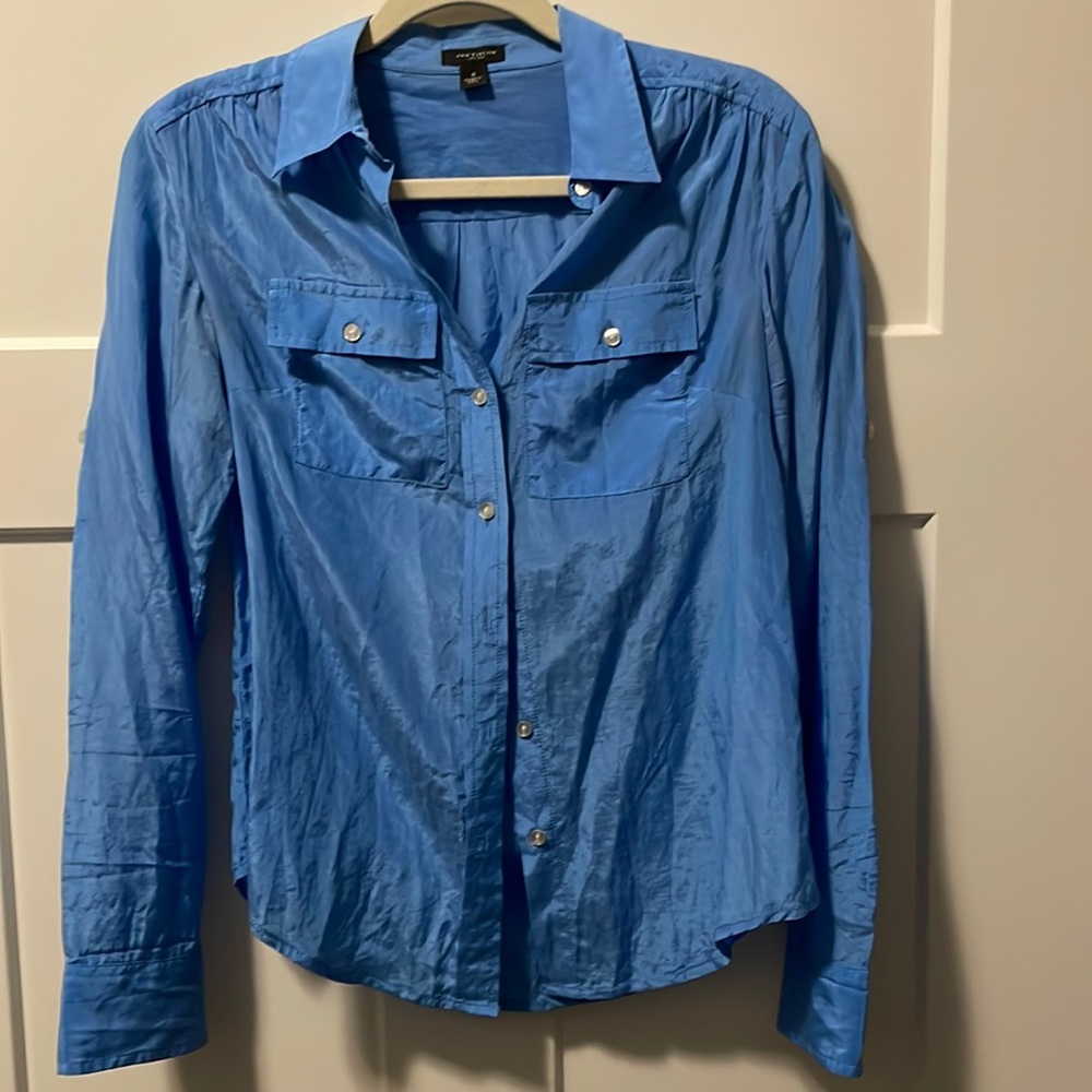 Ann Taylor size 0 women’s silk blouse